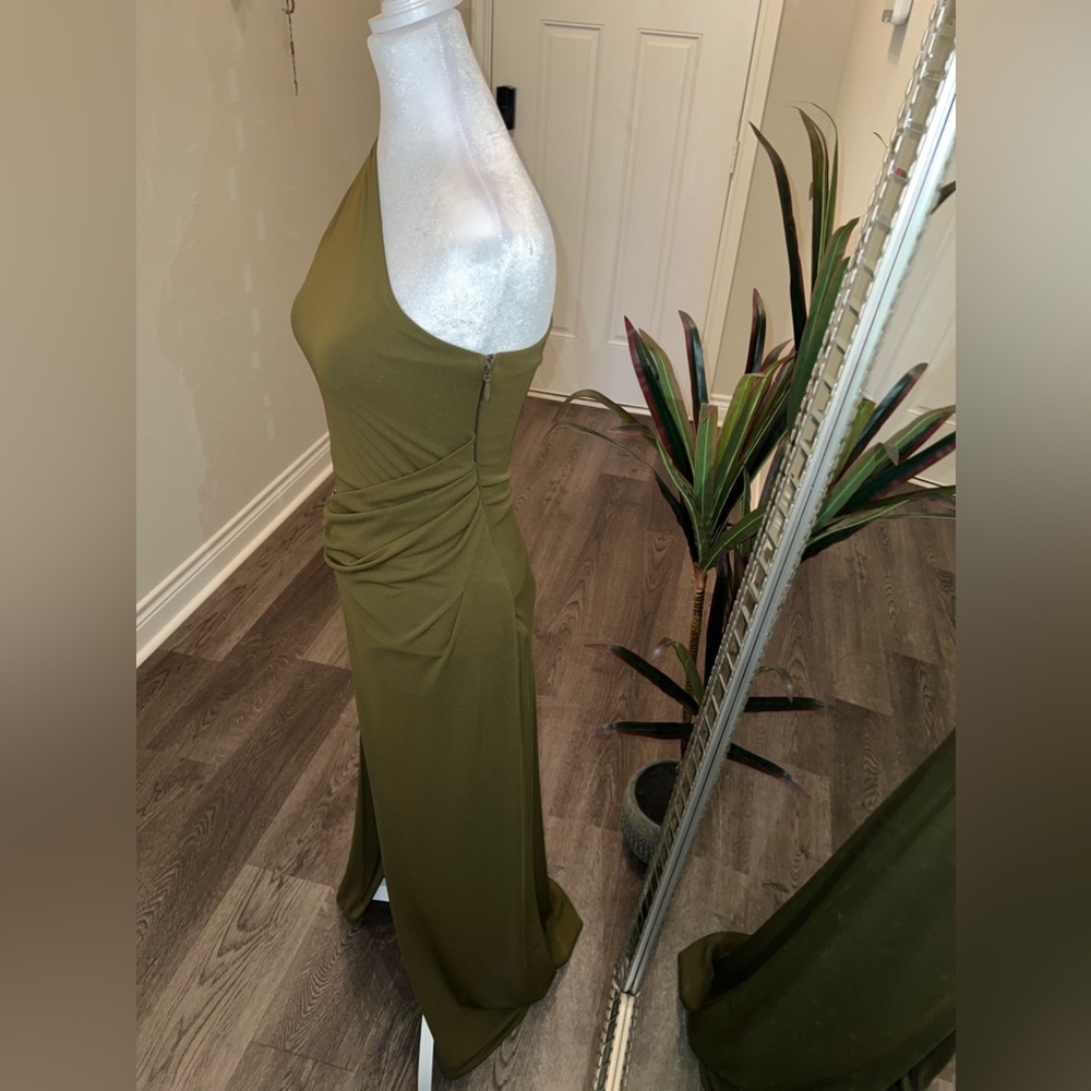 DUNDAS x REVOLVE Crawford Maxi Dress in Khaki Green - Picture 14 of 14